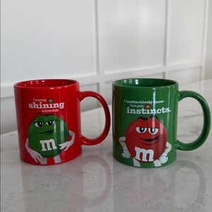 M & M mugs excellent condition